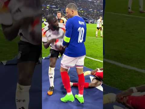 Ça CHAUFFE entre Mbappé et Rudiger 🥊