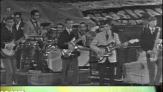 Video thumbnail of "Jet Harris & Tony Meehan - Diamonds (1963)."