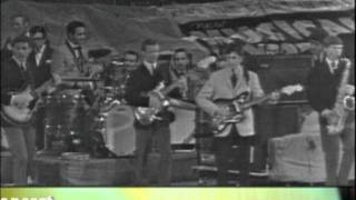 Video-Miniaturansicht von „Jet Harris & Tony Meehan - Diamonds (1963).“