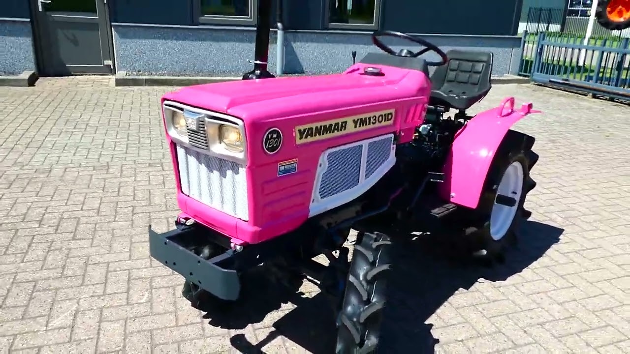 Yanmar YM1301 4wd / 509 Draaiuren / Pink Edition - YouTube