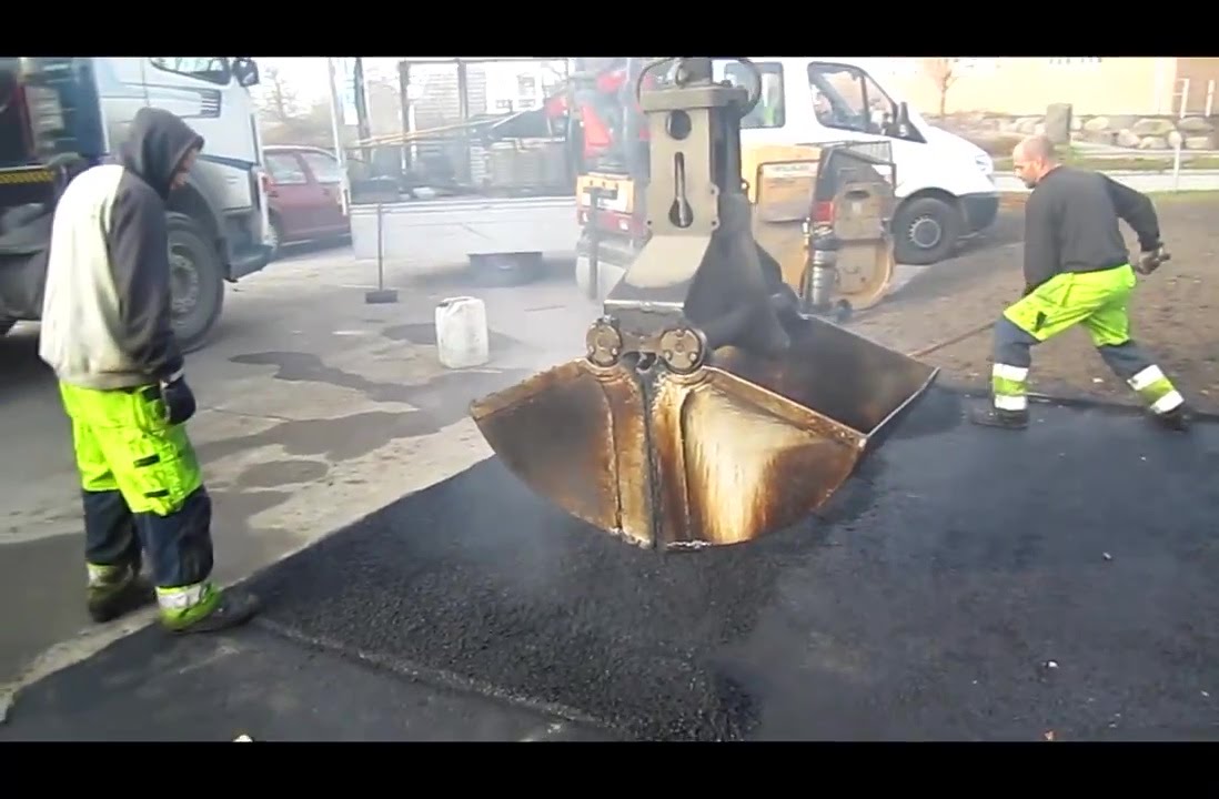 Asfaltläggning med handkänsla (lång)