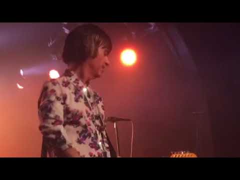 Johnny Marr “There Is A Light” Teragram LA video phone beyonce mp3