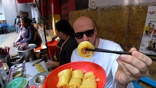 🇮🇳 Trying $0.25 Spicy Tibetan Laping Noodles | India Food Vlog