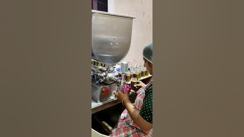 Paste flilling machine with mixing Hopper