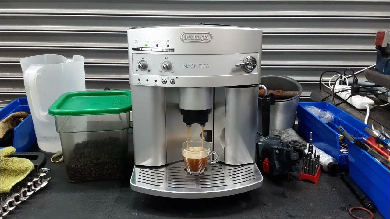 Infuser stuck in top position Delonghi Magnifica 5645 test YouTube