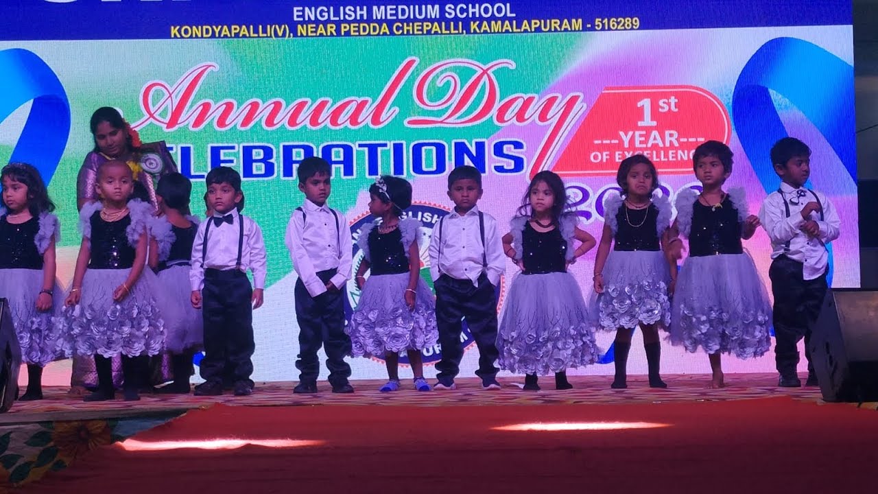 Meesaala pilla song dance performance...Riya first dance on school stage...#dance #dancevideo #kids 