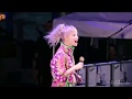 1/15 Paramore - Looking Up @ Parahoy (Show #1) 4/06/18