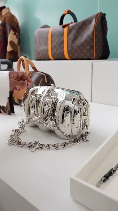 Louis Vuitton premieres cutting-edge bags with flexible screens