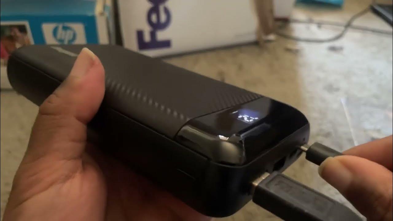 ENERGIZER MAX POWER BANK WITH LCD SCREEN 30,000MAH UE30068 UNBOXING 7