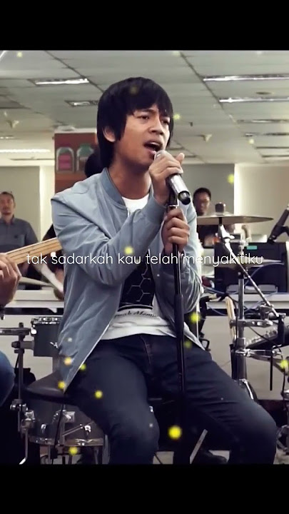 Cinta ini membunuhku Dmasiv ft rossa. #dmasiv #rossa #lyrics #videolyrics