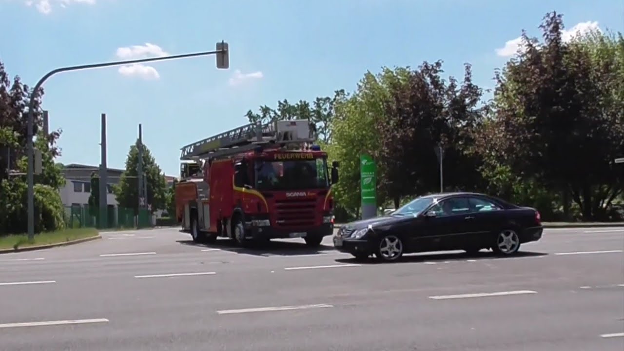 [BREMSE STATT GAS|TMB MUSS ANHALTEN] ELW1+TLF24/50+TMB32 BF Dessau auf Einsatzfahrt