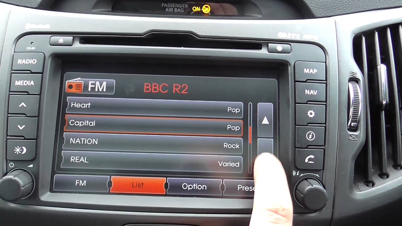 USED KIA SPORTAGE 3 SAT NAV BLACK '1.7D' WESSEX GARAGES PENARTH RD