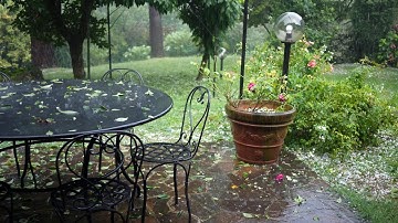 Severe hail storms hit Queensland