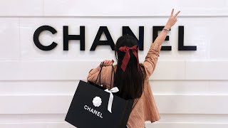 A Chanel Dream 🖤 - Unboxing my first Chanel bag - the classic flap.