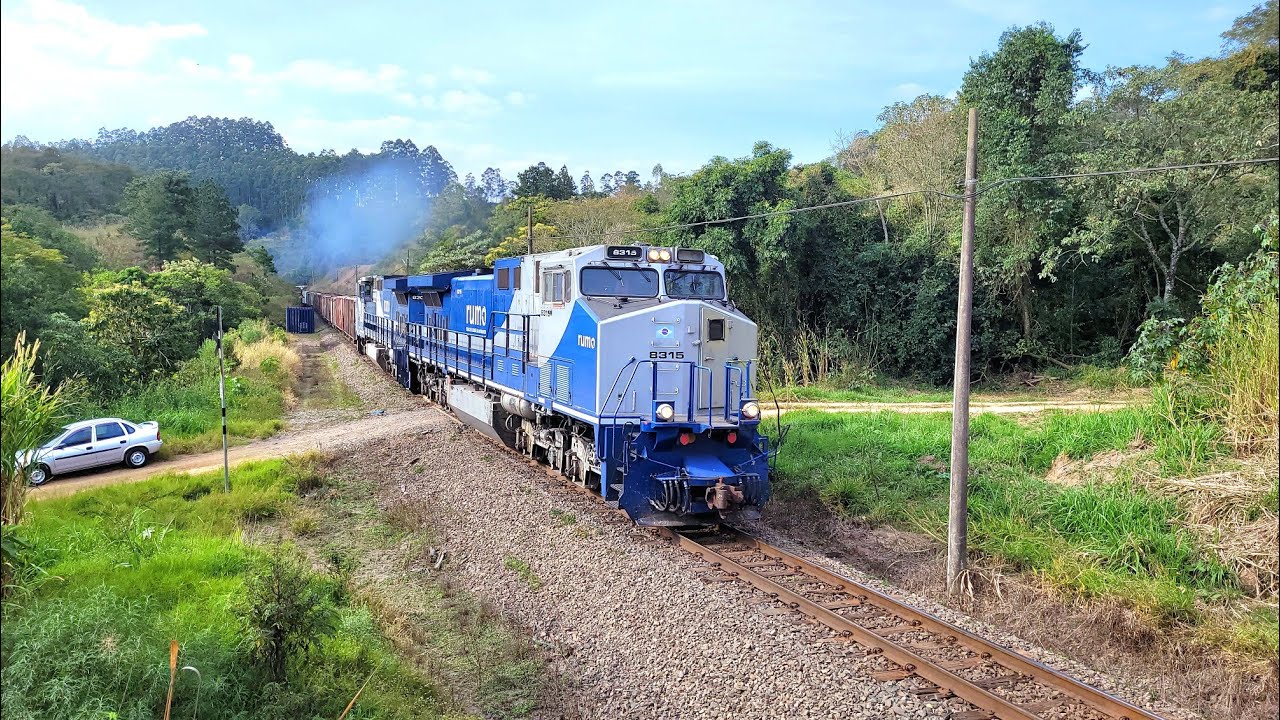 Dash Train Rumo Trem locotrol de DASH-9 RUMO, em 8° ponto de aceleração na rampa do KM ...