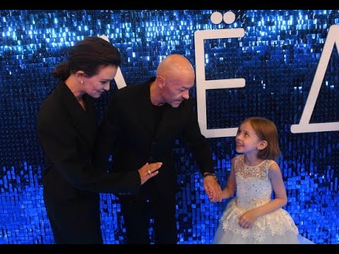 Вита Корниенко на льду Байкала