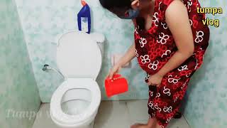 Tumpa vlog _ Bijli vlog _ Hot girl Bathroom Cleaning By Hand _ Hot desi girl work at home #vlog_6