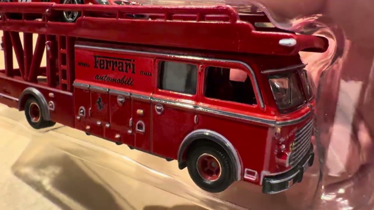 Наконец-то нашла! Набор Hot Wheels Ferrari 250 GTO Team Transport (распаковка + тест погрузки)
