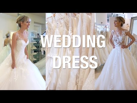 Trying On Wedding Dresses Tips To Find The One Superholly