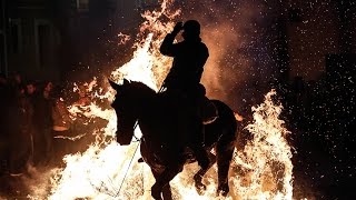 Atlar Ateş Üstünde Günahlarından Arındı