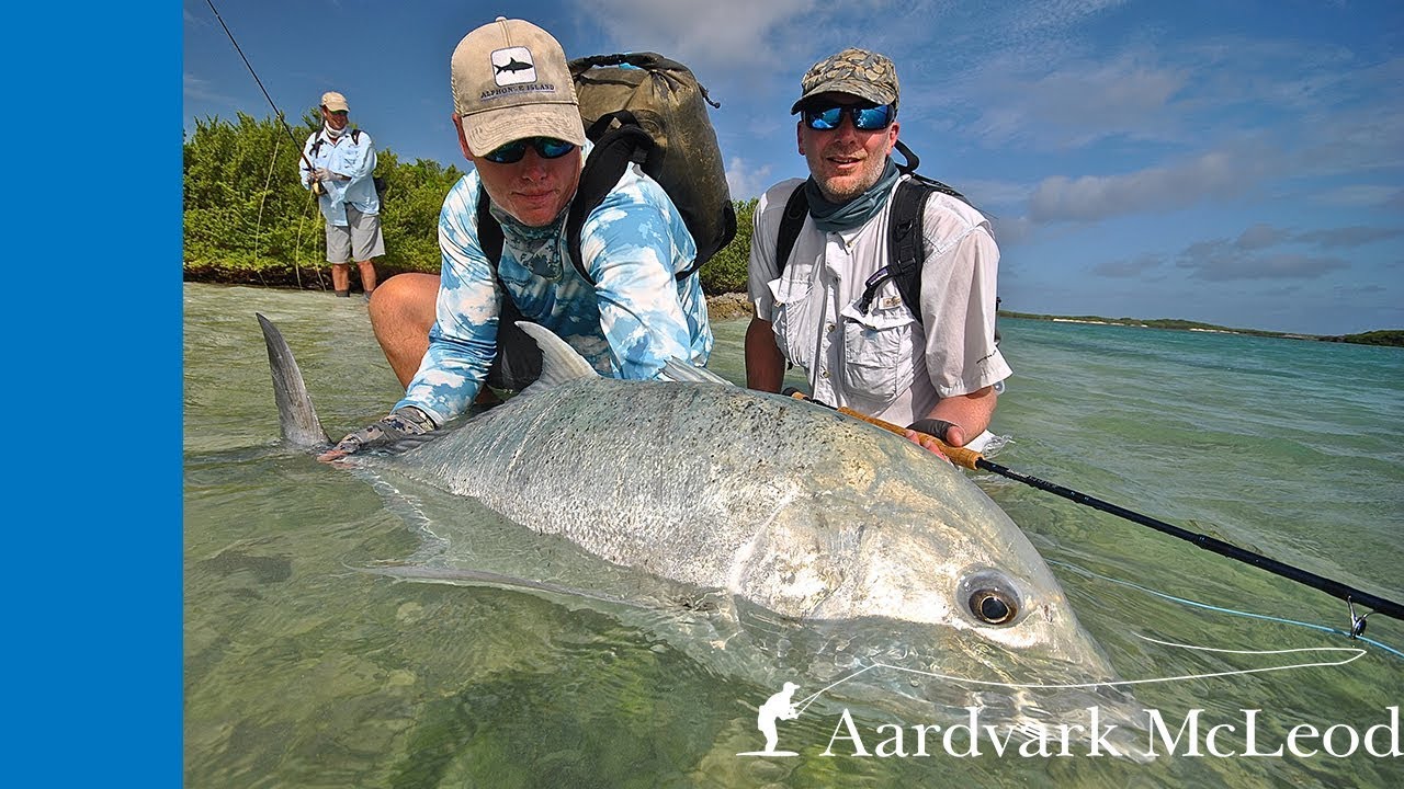 Strip... Fly Fishing for Giant Trevally on Cosmoledo Atoll