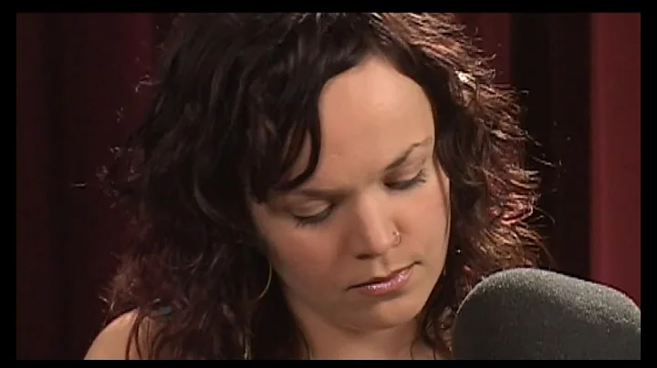 Allison Crowe  Hallelujah  live-in-the-stud...