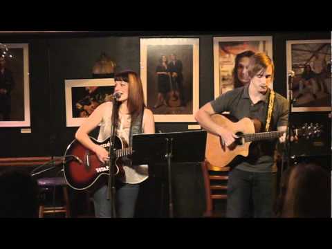 "On Something New" - Renee Wahl live at the Bluebi...