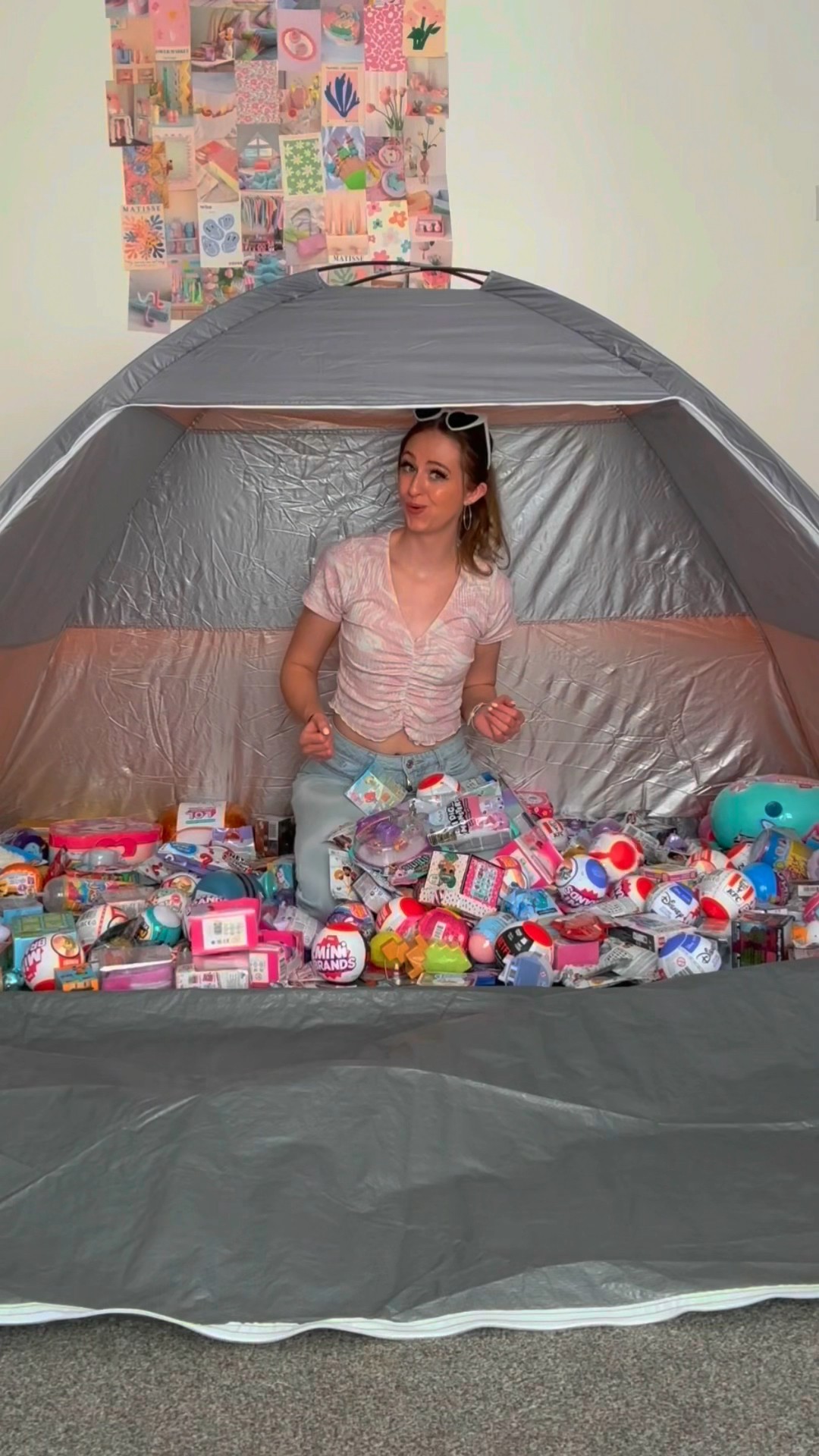 [ASMR] LUCKY DIP INTO A *GIANT TENT* FILLED WITH 1,000 MYSTERY TOYS!!?⛺️?⁉️ (WATCH NOW!!?) #Shorts