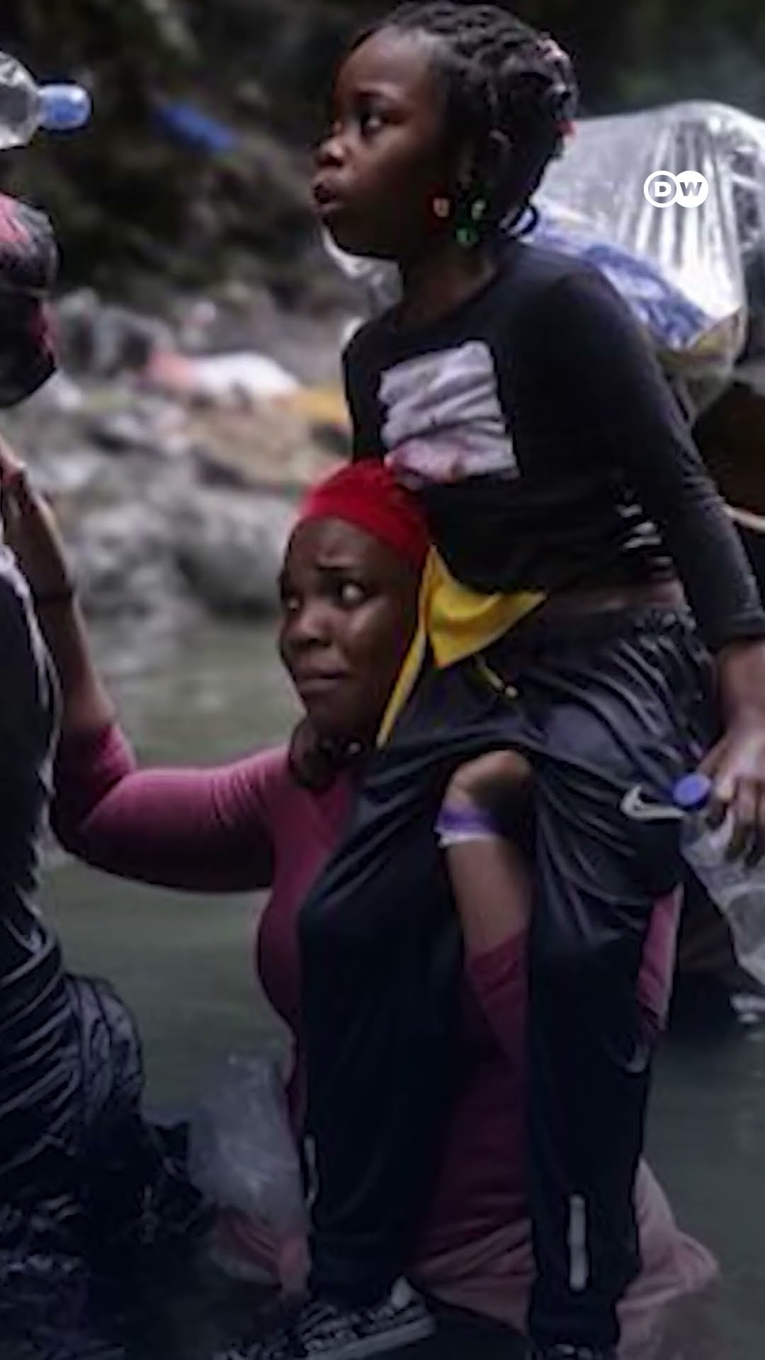 Imigrantes africanos relatam histórias sobre vida em São Paulo #shorts