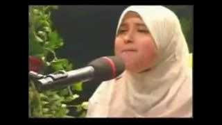Perempuan Suara Emas ( SUMEYYE EDDEB ) - Surah Al-Fajr - Akademi Al-Jazari