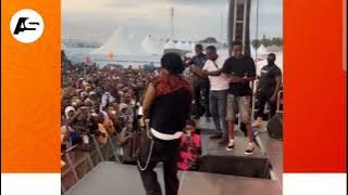 TAZAMA MBOSSO AKITAMBA NA BONGE LA DADA