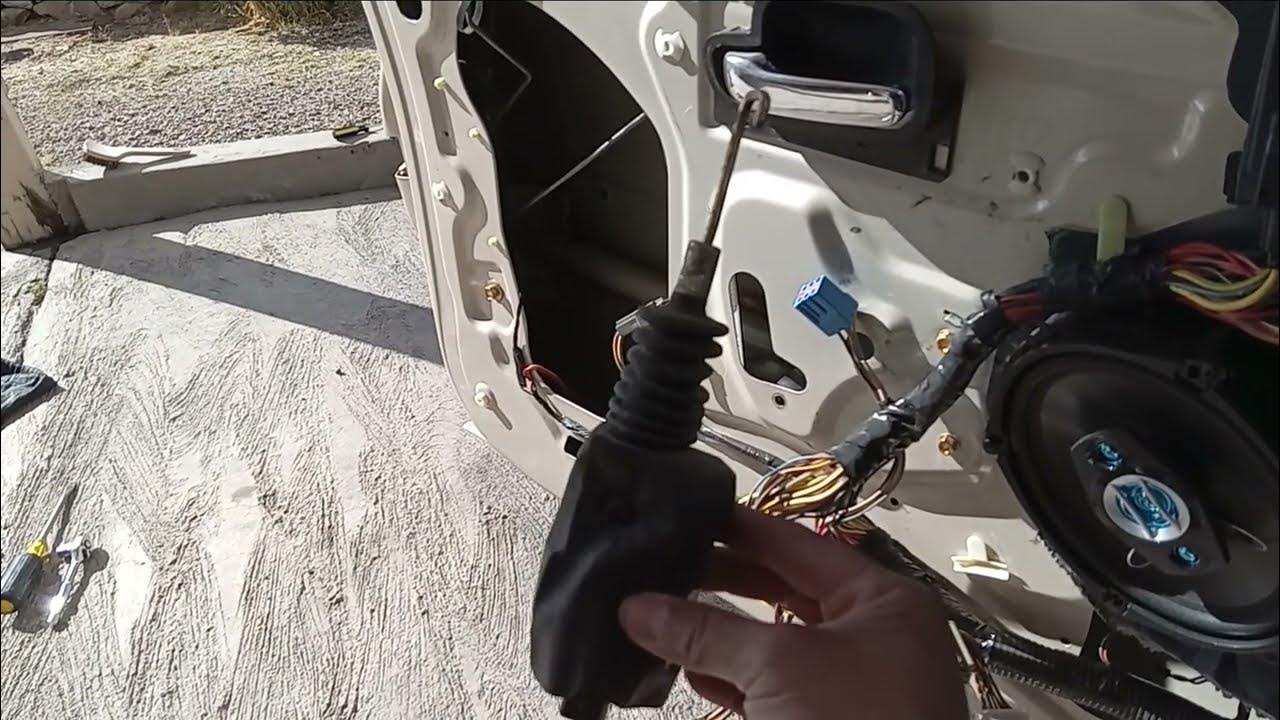 Lincoln Town Car Fixing Faulty Door Lock Actuator Replacement! YouTube