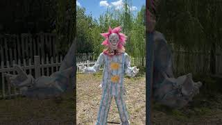 Crackles the Clown might be one of Spirit Halloween’s BEST animatronics this year! 🤡💥