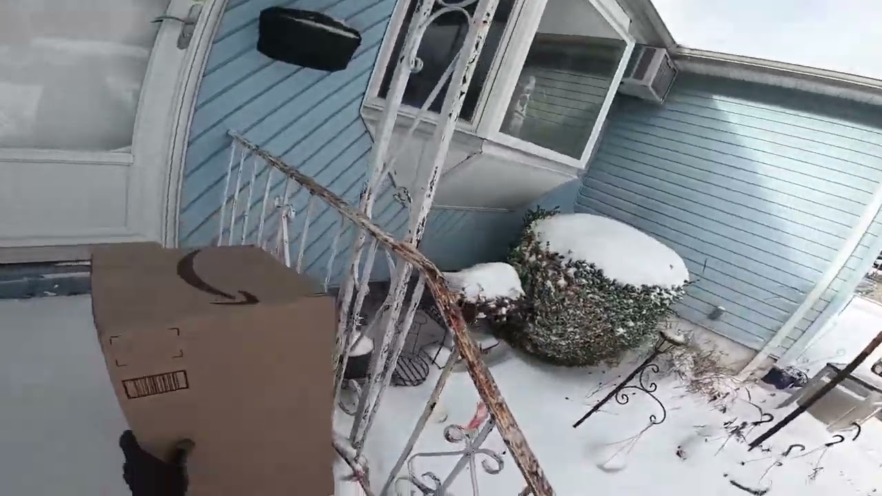 Amazon snowstorm delivery [REUPLOAD]