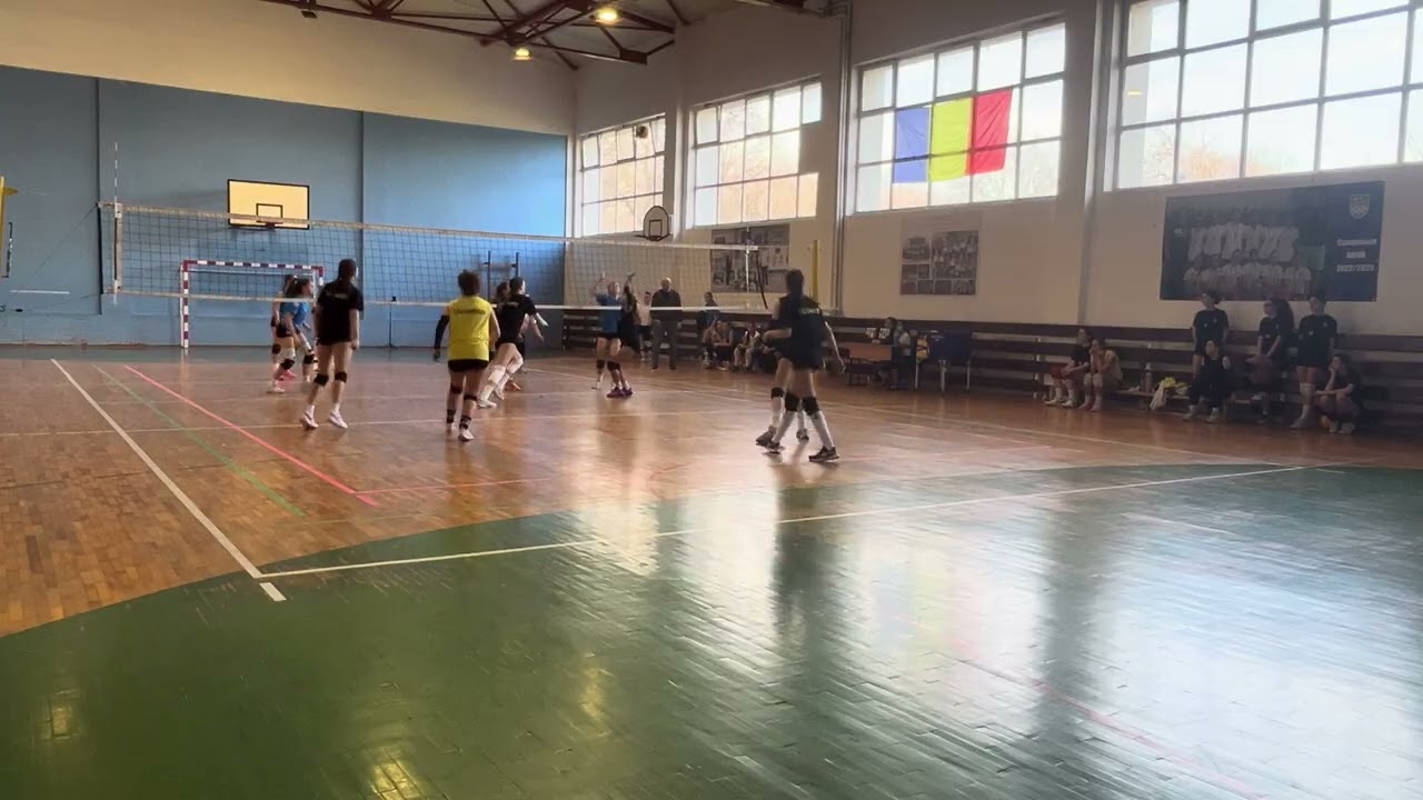4K / Volei feminin U17 / Meci amical / CSS 2 - CSM / Set 2 - partea 2 / 14.02.2026