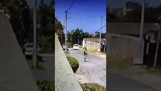 WATCH HIJACKERS ENTER GATED AREA - POSED AS POLICE