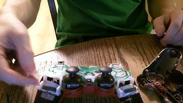 How to take apart a ps3 controller INDEPTH GUIDE