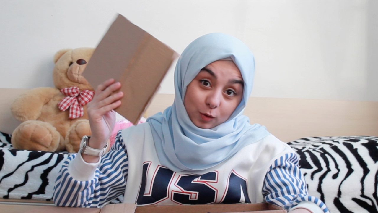 МНЕ ПРИСЛАЛИ КАРТОН ??| ВСКРЫВАЮ ПОСЫЛКИ - YouTube