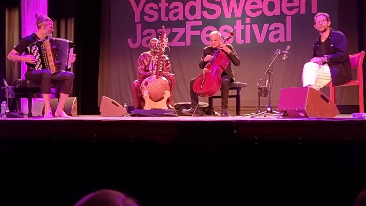 Sissoko Segal Parisien Peirani "Les Égarés" at Ystad Jazz Festival August 1, 2024, at Ystad Teater. Sissoko Segal Parisien Peirani "Les Égarés" at Ystad Jazz Festival August 1, 2024, at Ystad Teater.