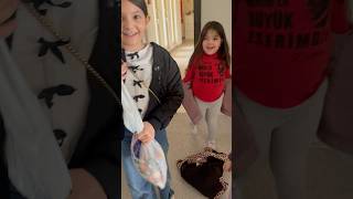 Kızlar bu bayram çok şanslı #bayram #bayramşekeri #funnyvideo