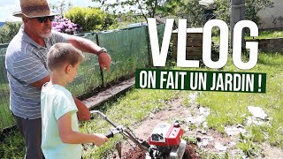 ☀ 1450 - NOTRE PREMIER JARDIN BIO !  [VLOG FAMILLE NOMBREUSE]