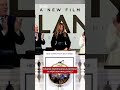 Melania Trump suona la campana di apertura a Wall Street