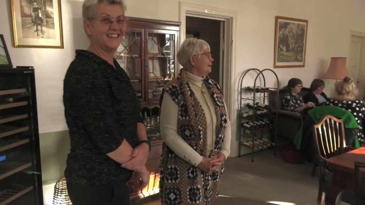 Bornholm rundt med Inge: May Ipsen, Kaffebrumman