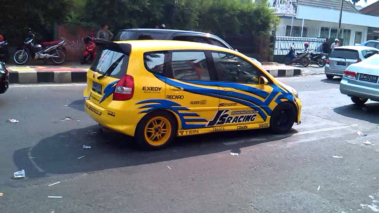 Kumpulan Modifikasi Honda Jazz 2005 Warna Biru Rekanotomotif