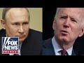 Biden faces mounting pressure to stand up to Putin | FOX News Rundown