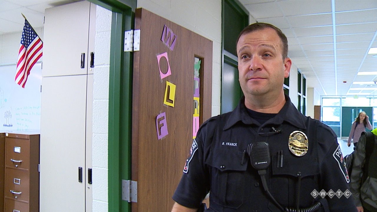 Cottage Grove School Resource Officer Brian Franck Youtube