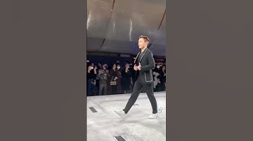 just #EXO lay can hit the different