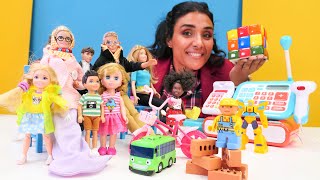 Barbie videoları. Okulda kermes düzenleniyor! Barbie ile kız oyunları