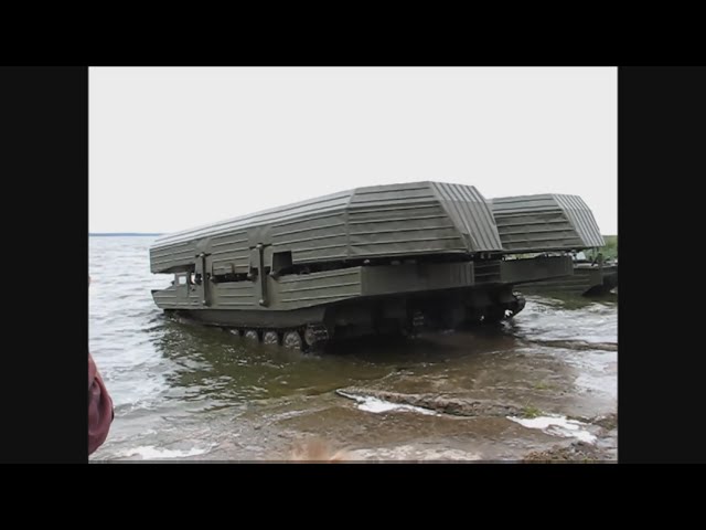 Amphibious vehicles - GSP 55 - Panzer ferry in action class=