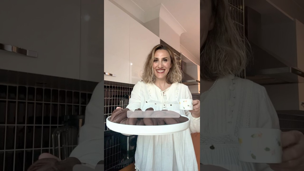 KAHVE ÇEKİRDEĞİ KURABİYE.Çayın ve kahvenin yanına çok yakışan, kolayca hazırlanan enfes bir kurabiye